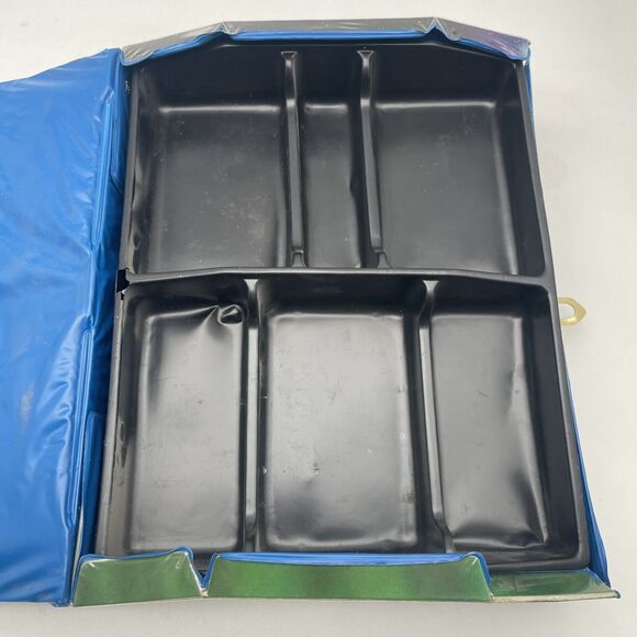 Star Trek The Next Generation Figure Collector's Carrying Case, CASE ONLY - 1993 - Picture 12 of 14